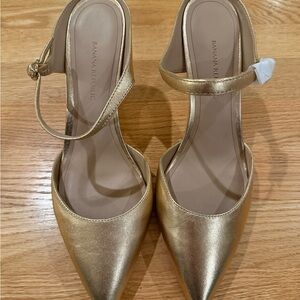 Banana Republic Metallic Gold Heels